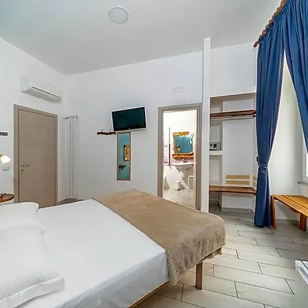 Dolcevita 4* Neapel
